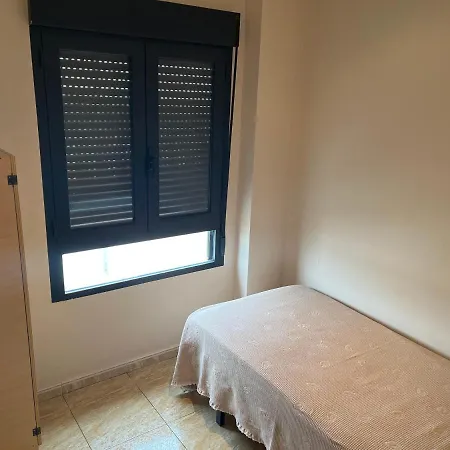 招待所 Restaurant El Poligono *